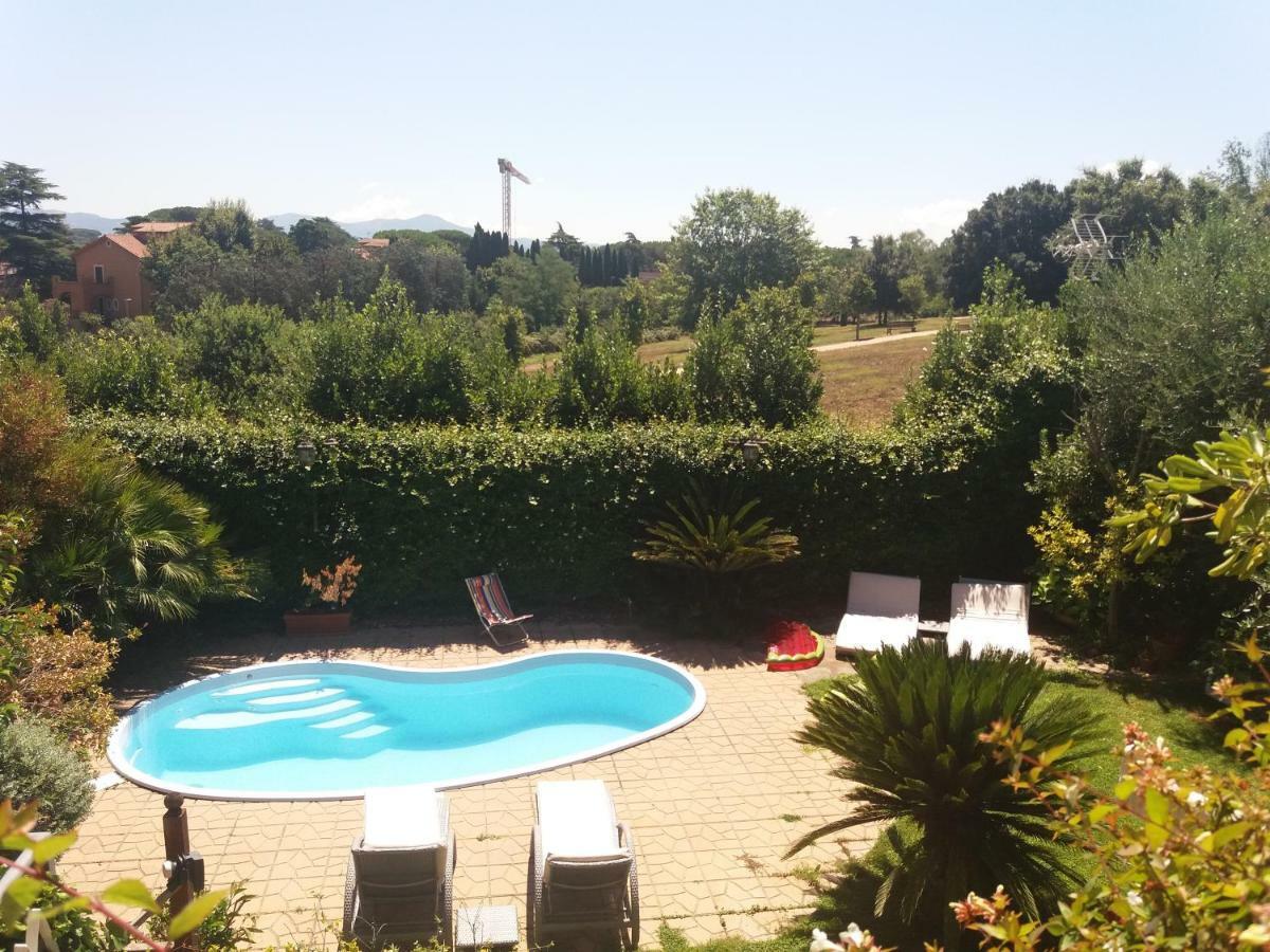 L'Affittacamere Nel Parco "Appia Antica" - Piscina A Uso Ospiti Рим Экстерьер фото